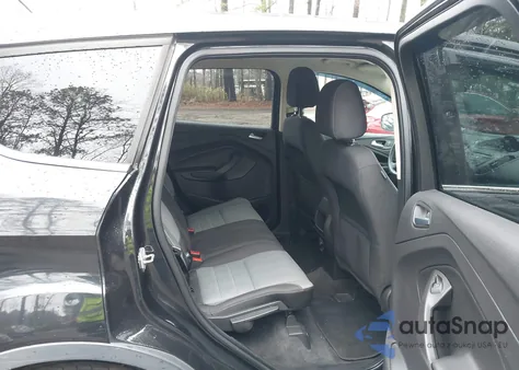 2013 Ford Escape Se z USA, uszkodzony, nr VIN 1FMCU0GXXDUC99530